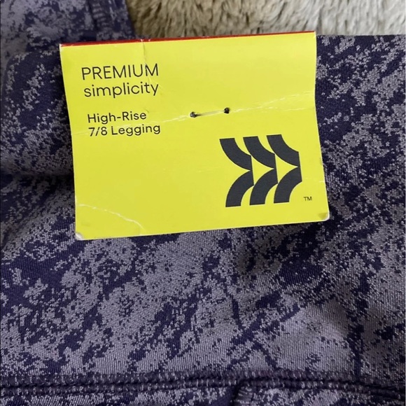 All In Motion High-Rise 7/8 Legging Size XS - Picture 7 of 7